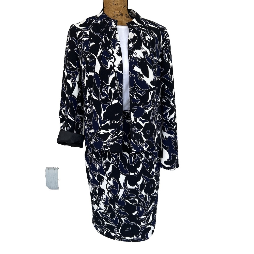 Kasper Women's 2PC Skirt Suit Set Womens 8 Abstract Floral Black Navy White